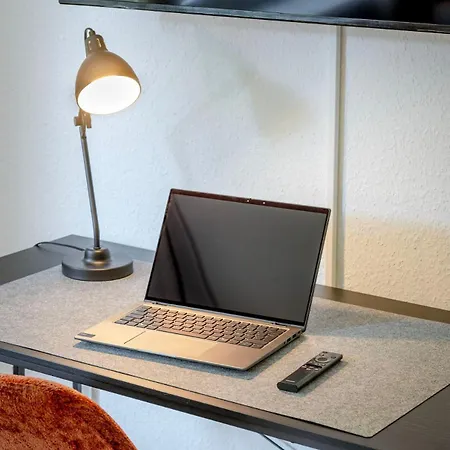 Design 2br - 6 Guests & Workspace - Messe Dus Apartmán Duisburg